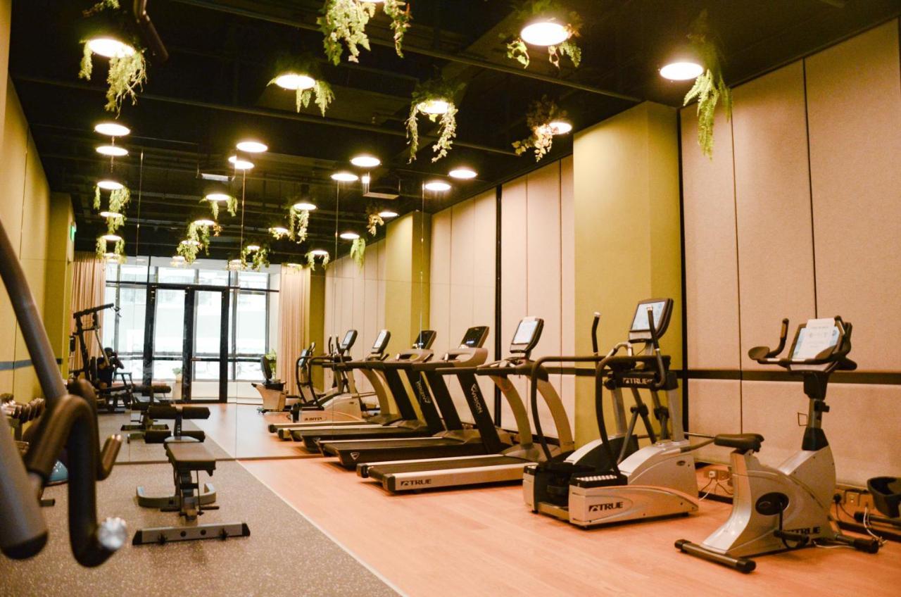 Hotel Madera Хонконг Екстериор снимка