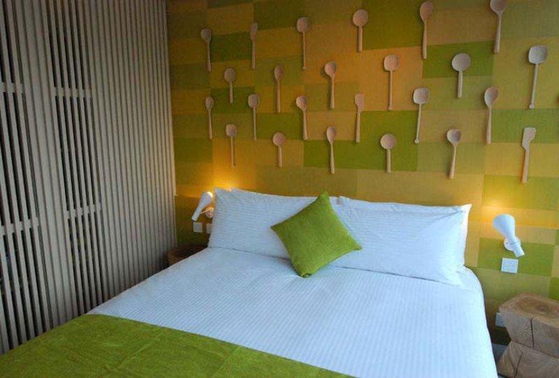 Hotel Madera Хонконг Екстериор снимка